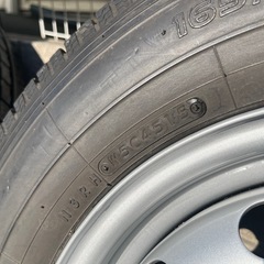 スタッドレスタイヤ ボンゴトラック ダブルタイヤの画像