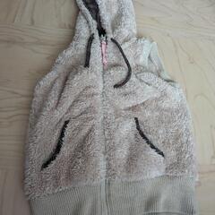 女児　150 アウター　ベスト　モコモコ