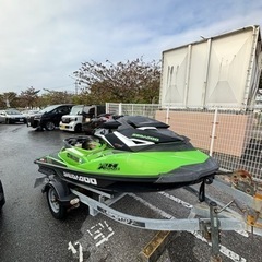ジェットスキー
