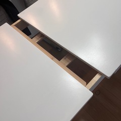 伸縮ダイニングテーブルの画像