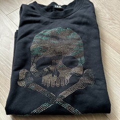 スカルデザイン 長袖Tシャツ　黒　かっこいい　ロンT 150サイズ