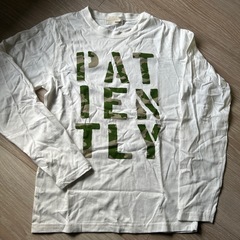 美品　未使用　カモフラージュ　長袖Tシャツ　ロンT サイズ160 白　かっこいい　の画像