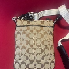 No.7  オシャレな【COACH】のショルダーバッグ👜バッグの画像