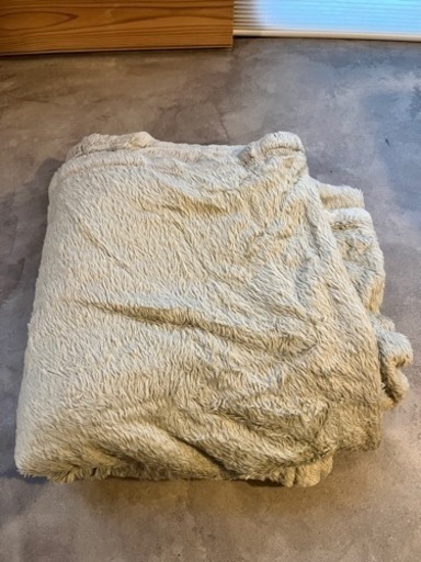 決まりました無印良品のムレにくいあたたか厚手毛布ダブルサイズ