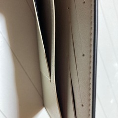 長財布のカードフォルダの画像