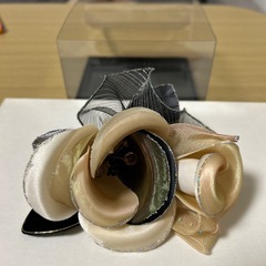 コサージュ