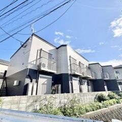 💛💛即入居可💛💛敷金・礼金ゼロ🌟人気の新築✨賃料54,000円🎶総武本線【四街道】徒歩15分🌞バストイレ別、シャッターなど設備充実の物件です💕😍💖の画像