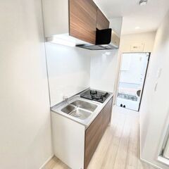 💛💛即入居可💛💛敷金・礼金ゼロ🌟人気の新築✨賃料54,000円🎶総武本線【四街道】徒歩15分🌞バストイレ別、シャッターなど設備充実の物件です💕😍💖 - 不動産