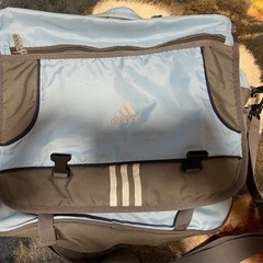 adidas ショルダーバッグ