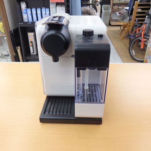 41/612 ネスプレッソ ラティシマタッチ コーヒーメーカー 2016年製 F511【モノ市場知立店】