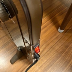 【値下げ
】足元電気ヒーターの画像