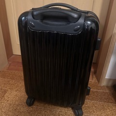 スーツケースの画像