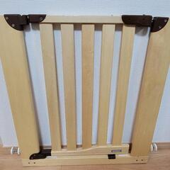 ベビーゲート2つの画像
