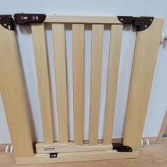 ベビーゲート2つの画像