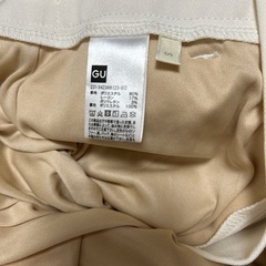 GＵアンクルパンツの画像