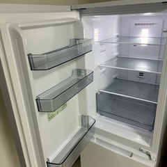 SHARP 冷蔵庫179L　両開きドア　使用期間3ヶ月の画像