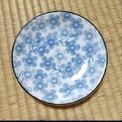 小皿　10枚　
新品未使用
箱無し
の画像