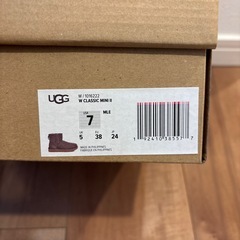 使用品　UGG ブーツ　グレー　箱付き　Women Classic Mini 24.0 cmの画像