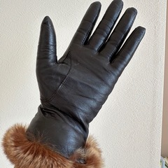 レディース手袋　ラム レザー グローブ　本革　ファー付き　Sサイズの画像