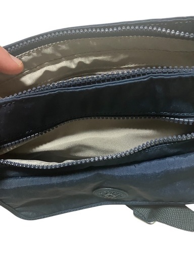 新品タグ付き　Kipling Blue Bleu ショルダーバッグ