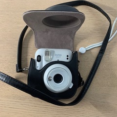 チェキ　インスタックス　instax mini11　カメラ