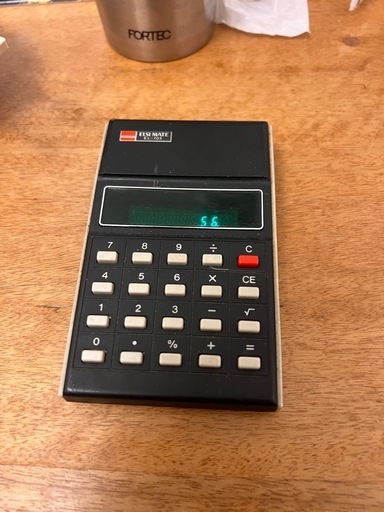 シャープ　レトロ　電卓