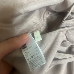 SALE❗️GUスモーキーピンクサロペットパンツ Mの画像