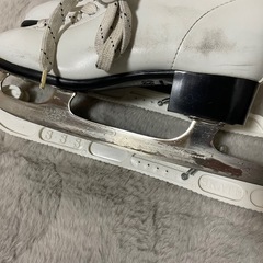 お値下げしました　スケート靴の画像