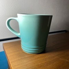 LE CREUSET マグカップの画像