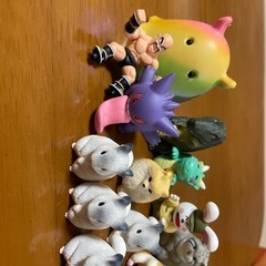 動物等のフィギュアの画像
