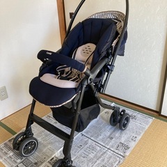 【セット】ベビーカー本体&レインカバー　コンビ　メチャカル オー...