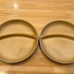 プラスチック製　お皿