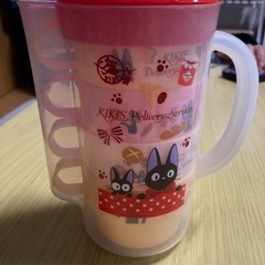 魔女の宅急便　キキ　プラスチックコップ4つ　入れ物ありの画像