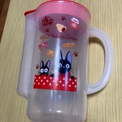 魔女の宅急便　キキ　プラスチックコップ4つ　入れ物ありの画像