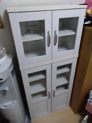 食器棚
