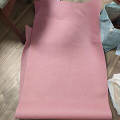 ヨガマットの画像