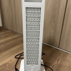 冷風機能付きセラミックファンヒーターの画像