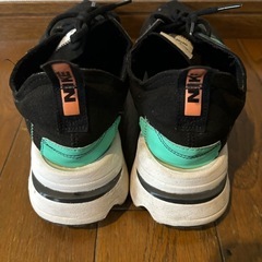 NIKE AIR ZOOM TYPE "BLACK MENTA"の画像