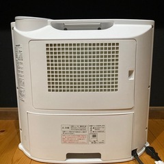 【取引中】SHARP 加湿セラミックファンヒーター　の画像
