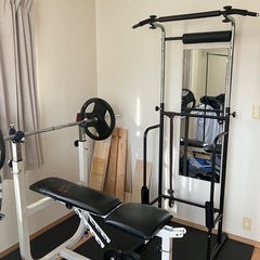 バーベルシャフトも付けました！
ベンチプレス台　懸垂器具