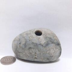 すぐにお渡しできます♪誰でも鳴らせる糸魚川翡翠の石笛(大)　250gの画像