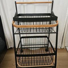 おしゃれなシェルフ