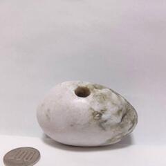 すぐにお渡しできます誰でも鳴らせる糸魚川翡翠の石笛(大)　220gBの画像