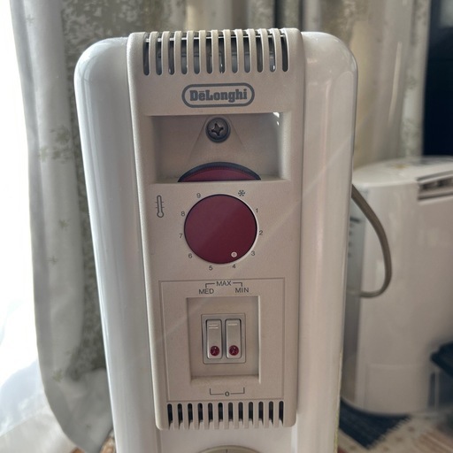 デロンギ　オイルヒーター H130912TDC 1200W