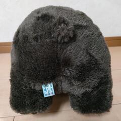 ツキノワグマぬいぐるみの画像