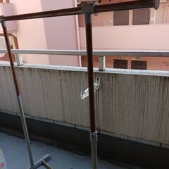 ハンガーラック（錆がひどい）
