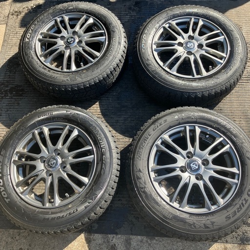 本日お渡しできます。14インチコンパクトカースタッドレスタイヤ