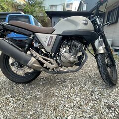 鹿児島市　125ccバイク　ZONTES　カフェレーサー125　ZT125Vの画像