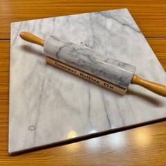 大理石製ローリングピンめん棒（木柄）と大理石製ペストリーボード