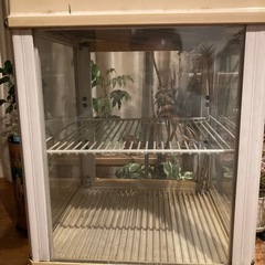 昭和レトロ　卓上冷蔵ショーケース　4面ガラス　サンデン製　稼働品　リポチオンC 昭和レトロ 卓上冷蔵ショーケース 4面ガラス サンデン製 稼働品